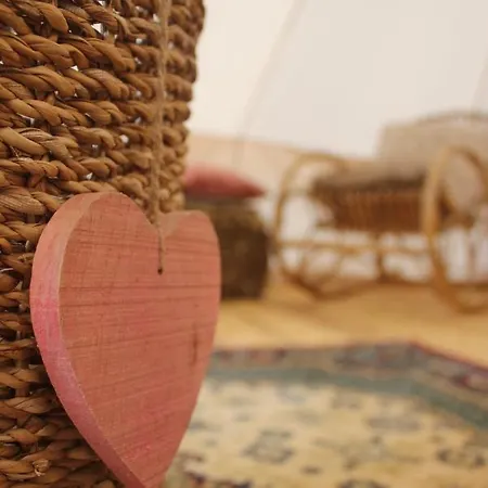 Glampingzelt Fuchsbau Hébergement de vacances Ulmen